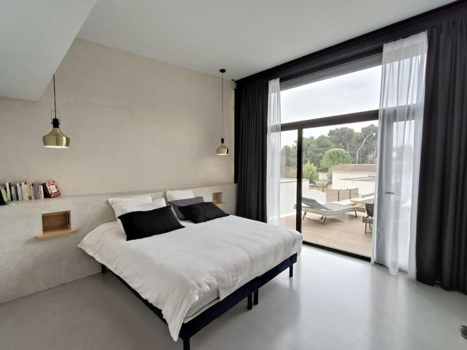 Industrial Luxury Nimes & Arles Villa บูแคร์ ภายนอก รูปภาพ
